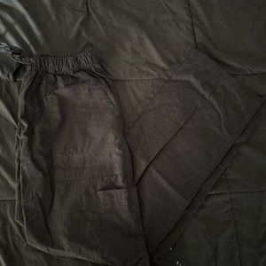 Medium medgear black scrub pants